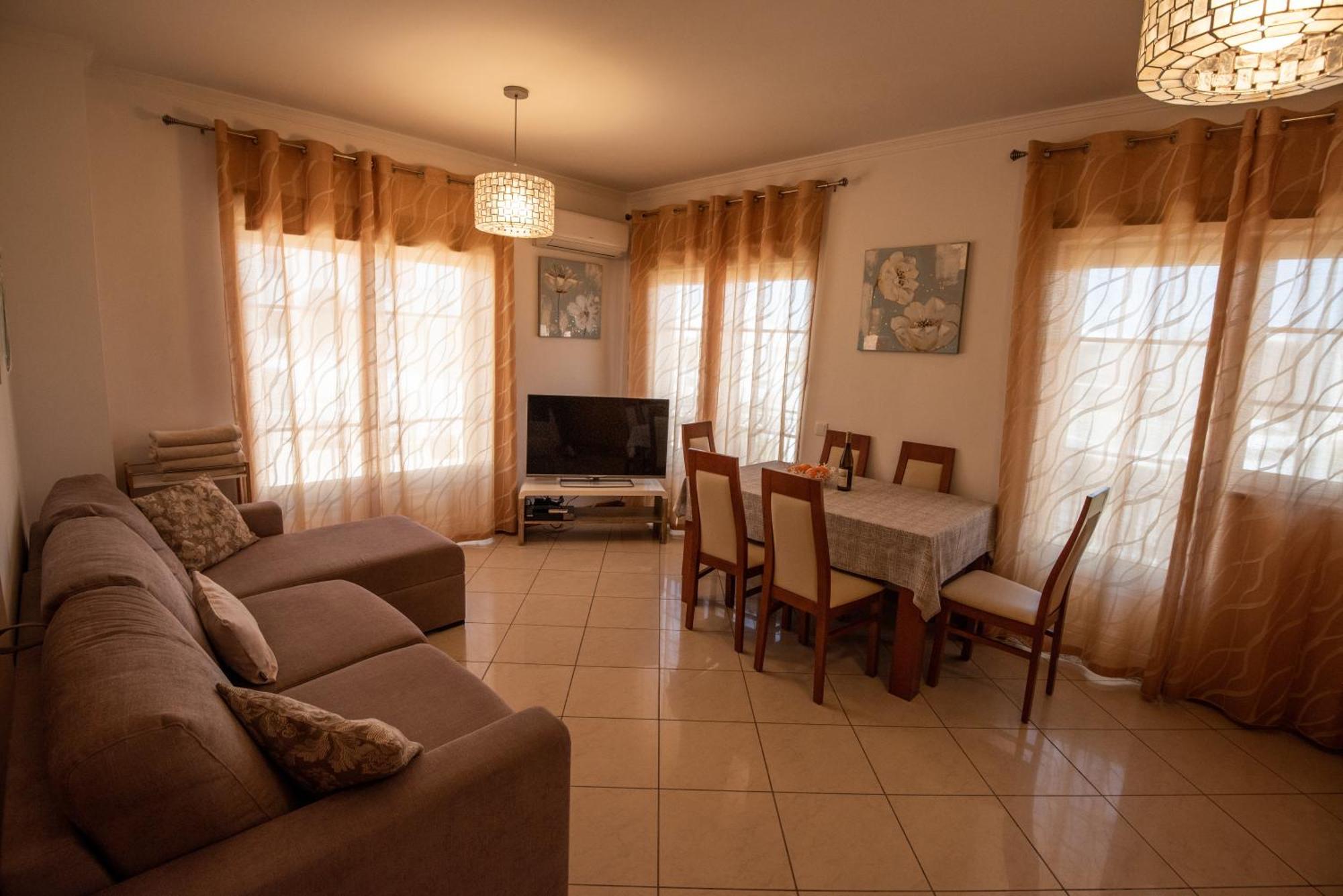 Charm Apartment T2 All With Big Terrace Albufeira Self Check-In Zewnętrze zdjęcie